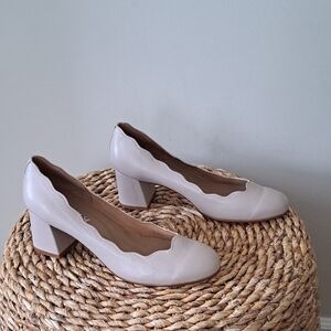 NWOT French Sole FS/NY Womens Wave Beige/Nude Leather Pump Heels S-7.5